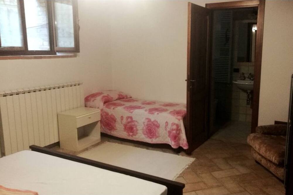 Photo of Bedroom in Fratta