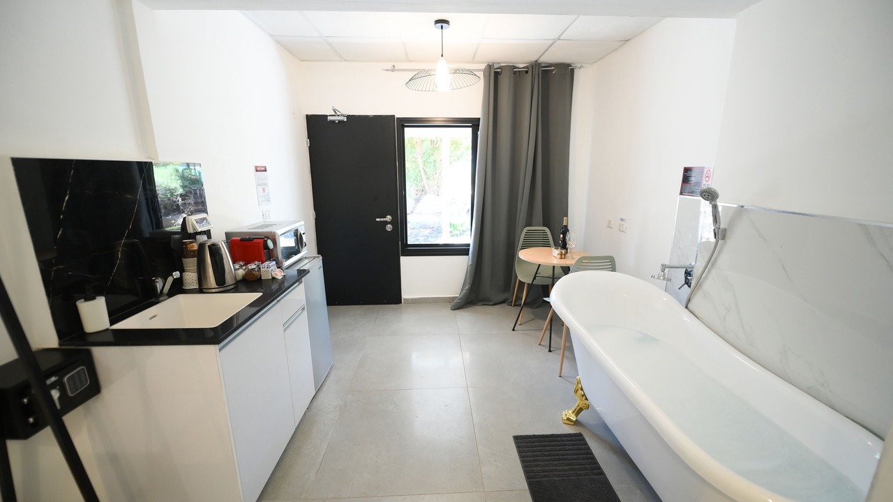 Photo of Bathroom in Qiryat Shemona