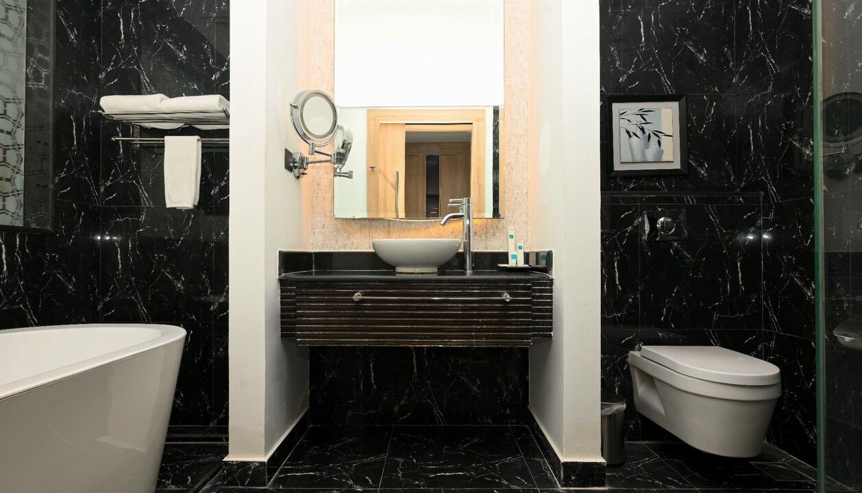 Photo of Bathroom in Seef