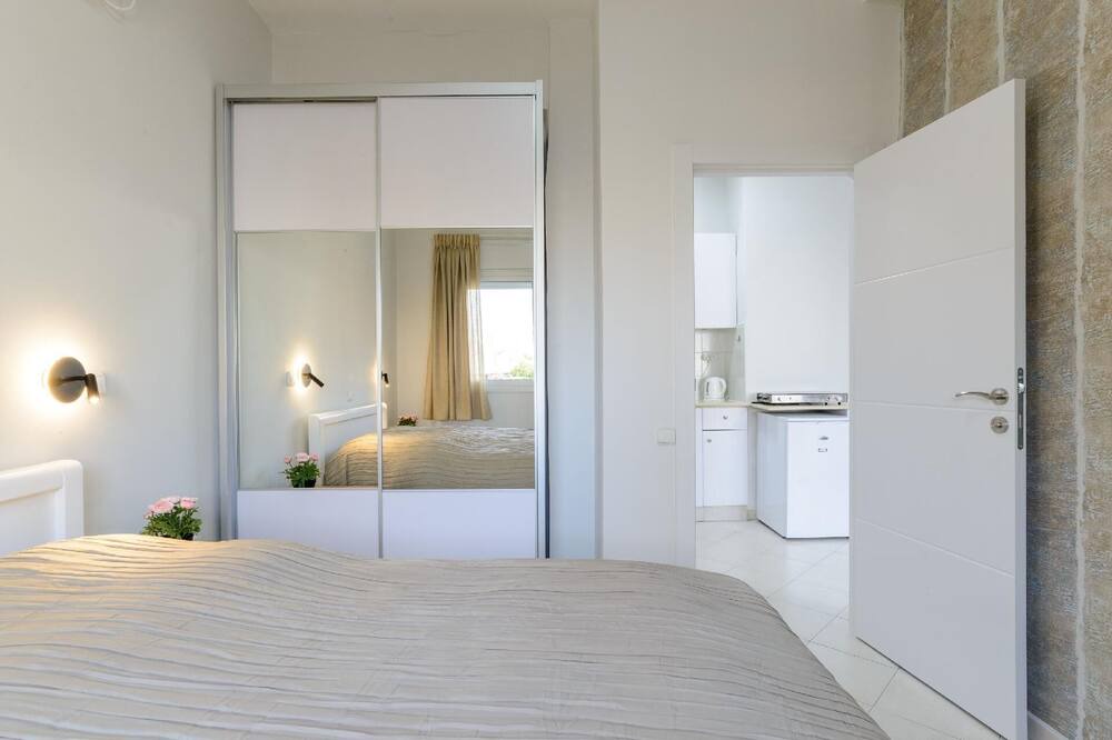Photo of Bedroom in Tel Aviv Promenade