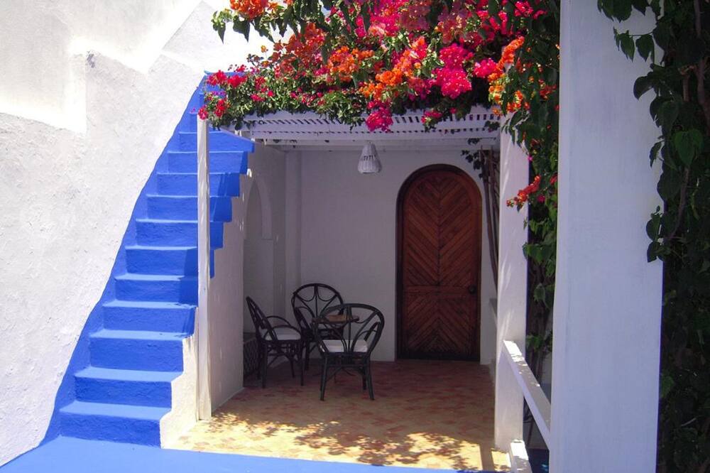 Photo of Patio Balcony in Medina