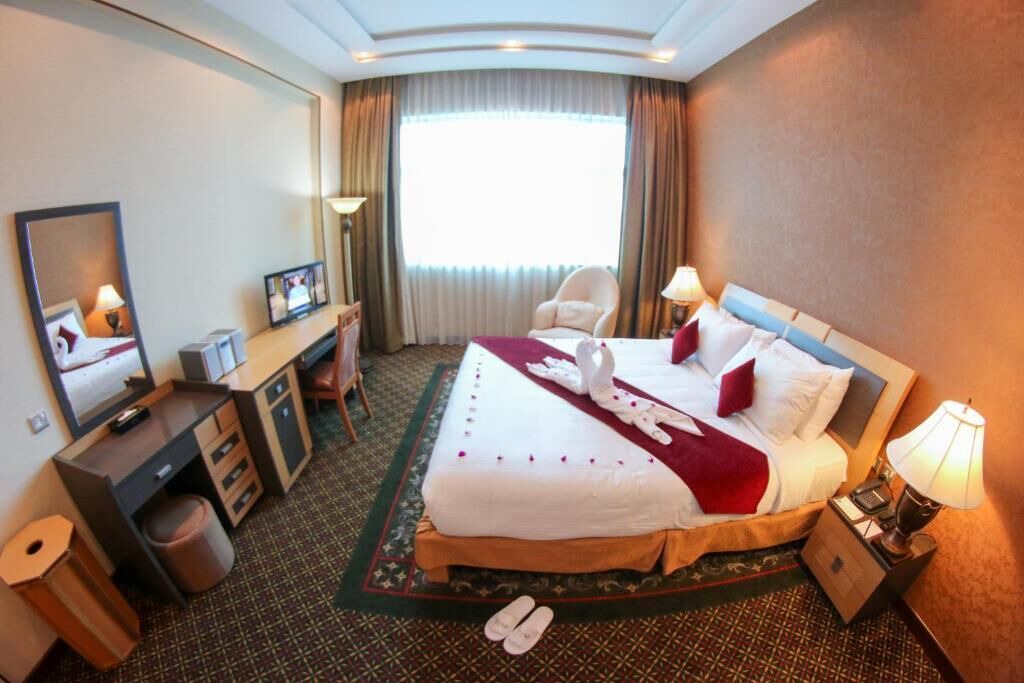 Photo of Bedroom in Block 428