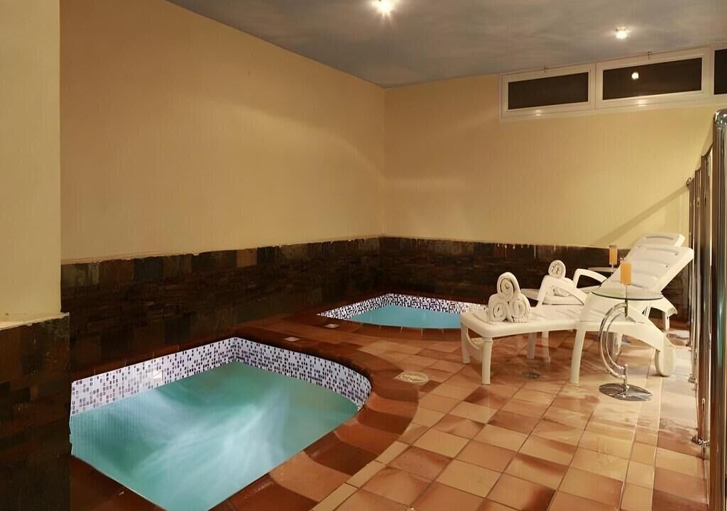 Photo of Outdoor in Al Hamra