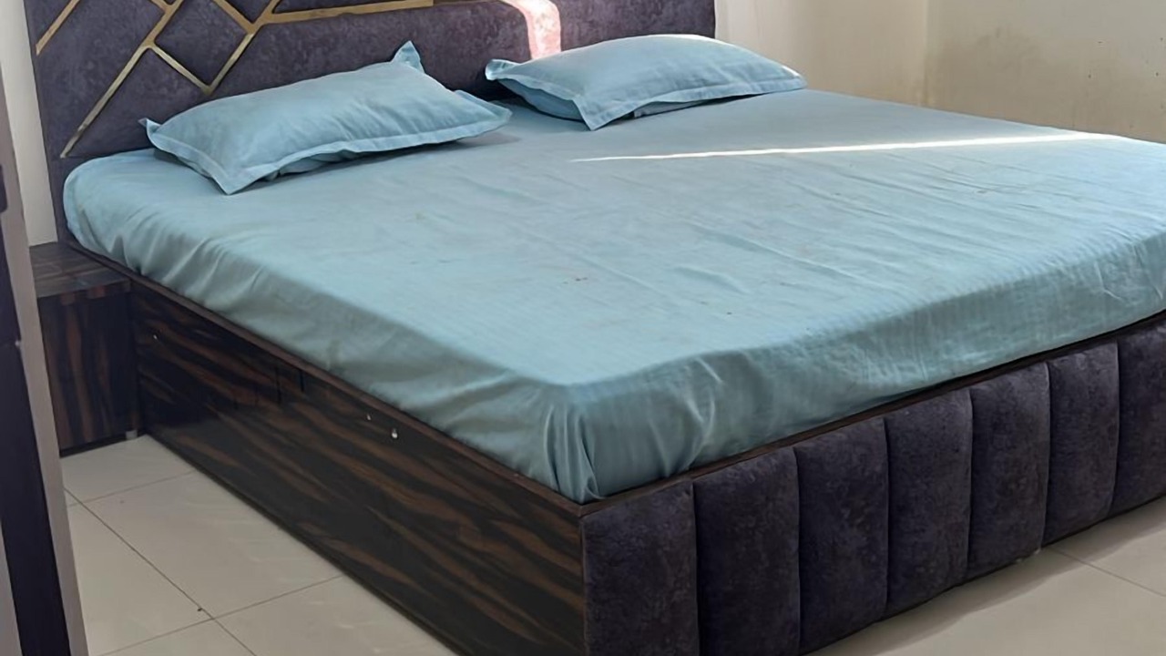 Photo of Bedroom in Roorkee