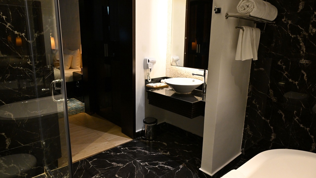 Photo of Bathroom in Seef