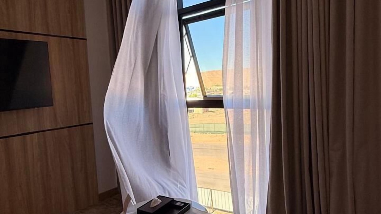 Photo of Bedroom in Haql