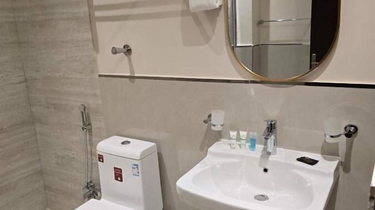 Photo of Bathroom in Al Hamra