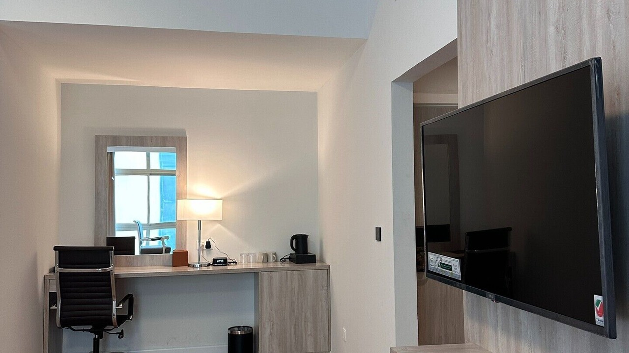 Photo of Bedroom in Al Hoora