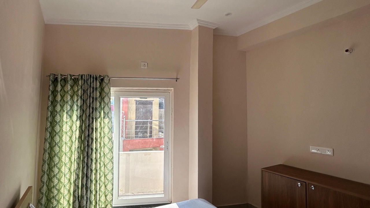 Photo of Bedroom in Tapovan