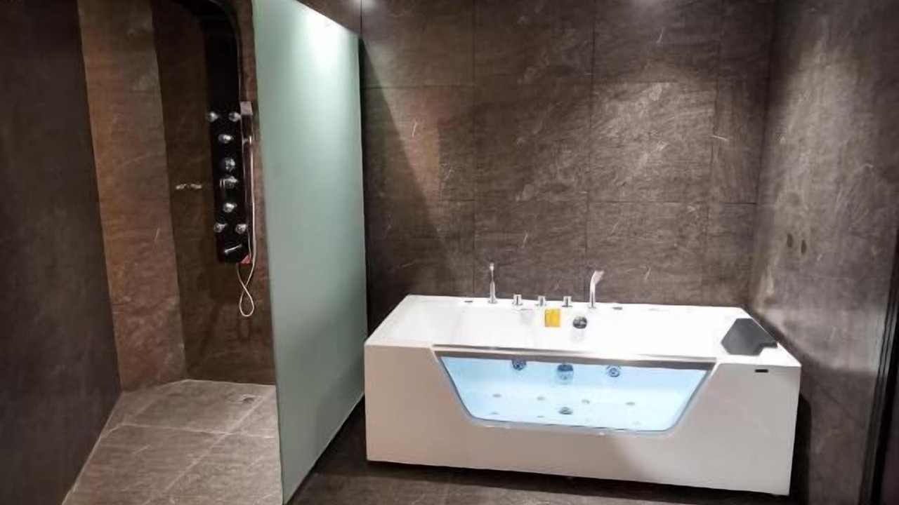 Photo of Bathroom in Ahad Rafidah