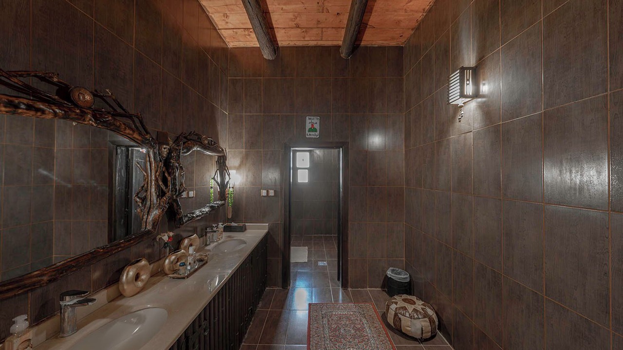 Photo of Bathroom in Uyayna