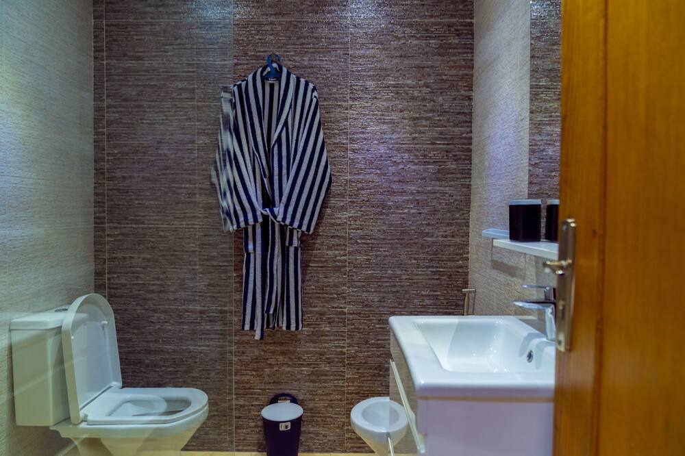 Photo of Bathroom in Boukhalef