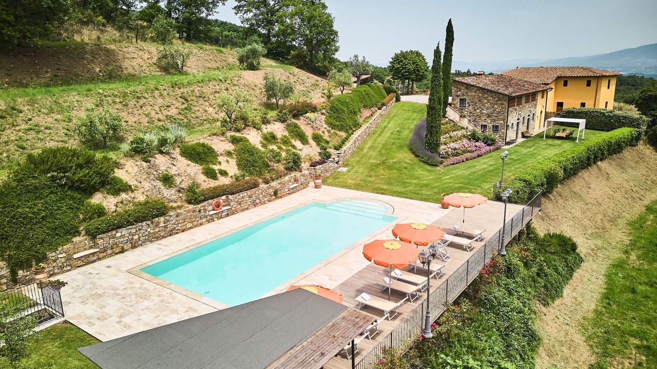 Photo of Outdoor in Neri