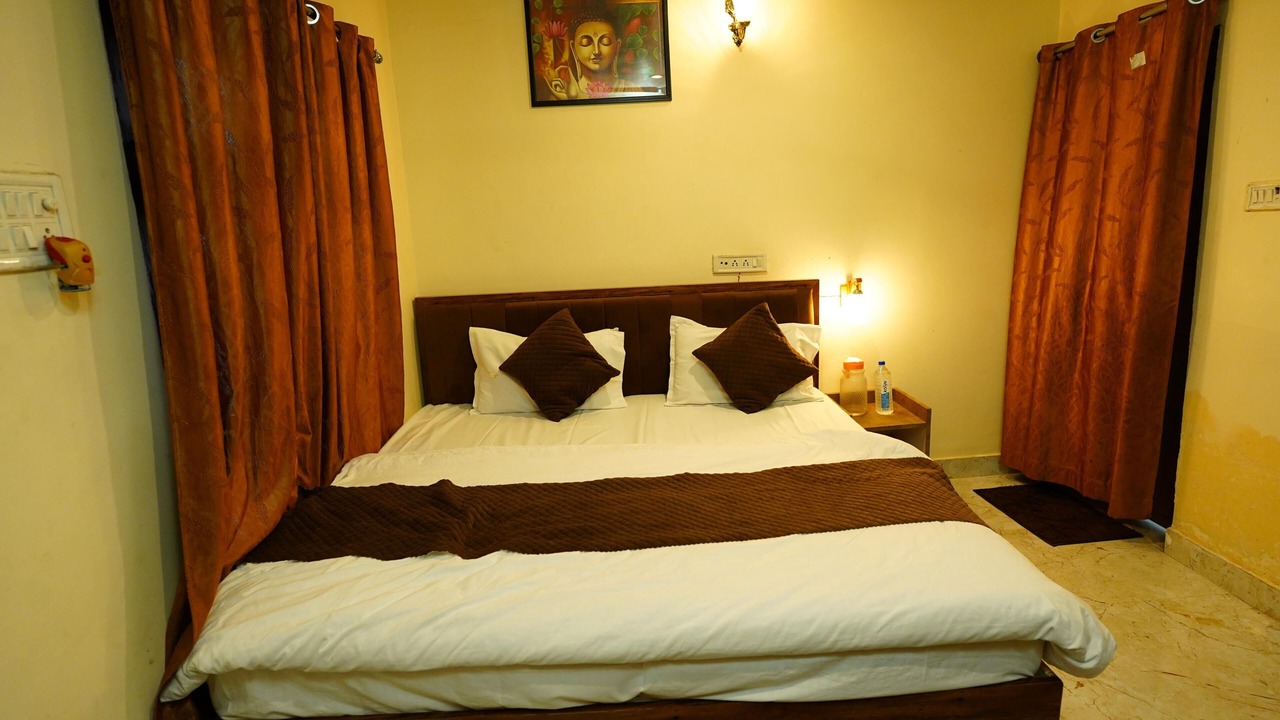 Photo of Bedroom in Sarnath