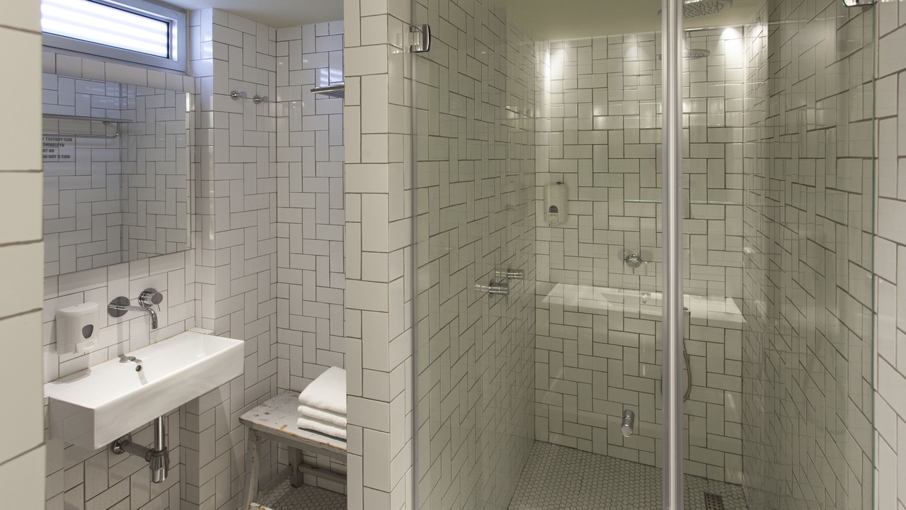 Photo of Bathroom in Florentin