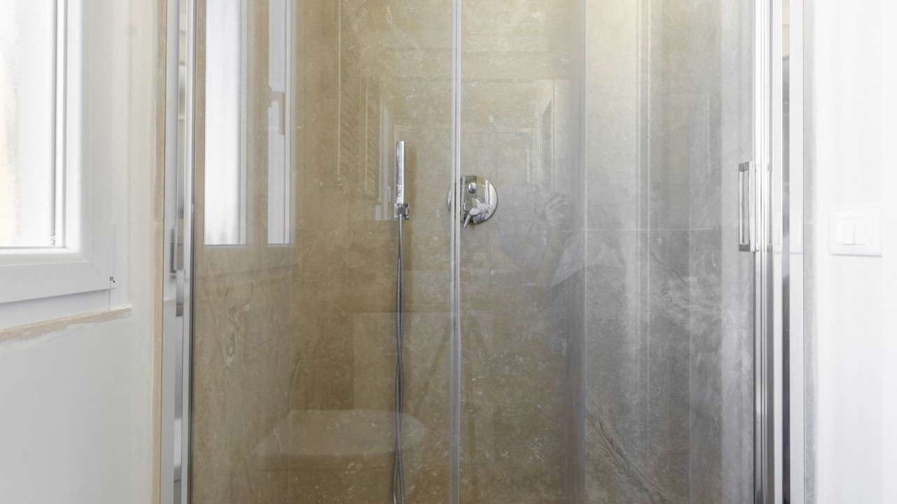 Photo of Bathroom in Quartiere XI Portuense