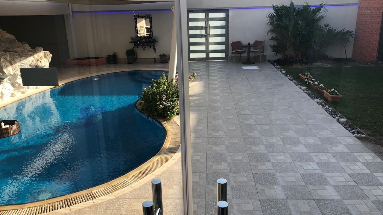 Photo of Outdoor in Sanad