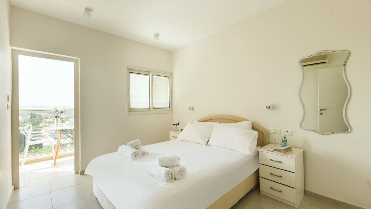 Photo of Bedroom in Herzliya Pituach