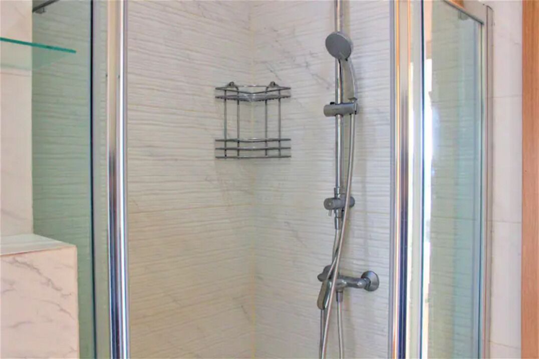 Photo of Bathroom in Founty