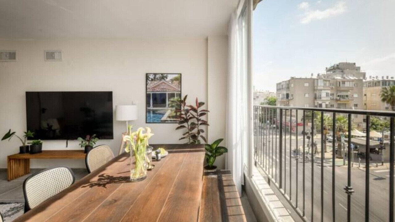 Photo of Outdoor in Old North