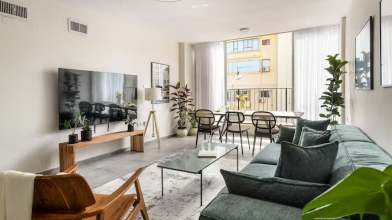 Photo of Livingroom in Old North
