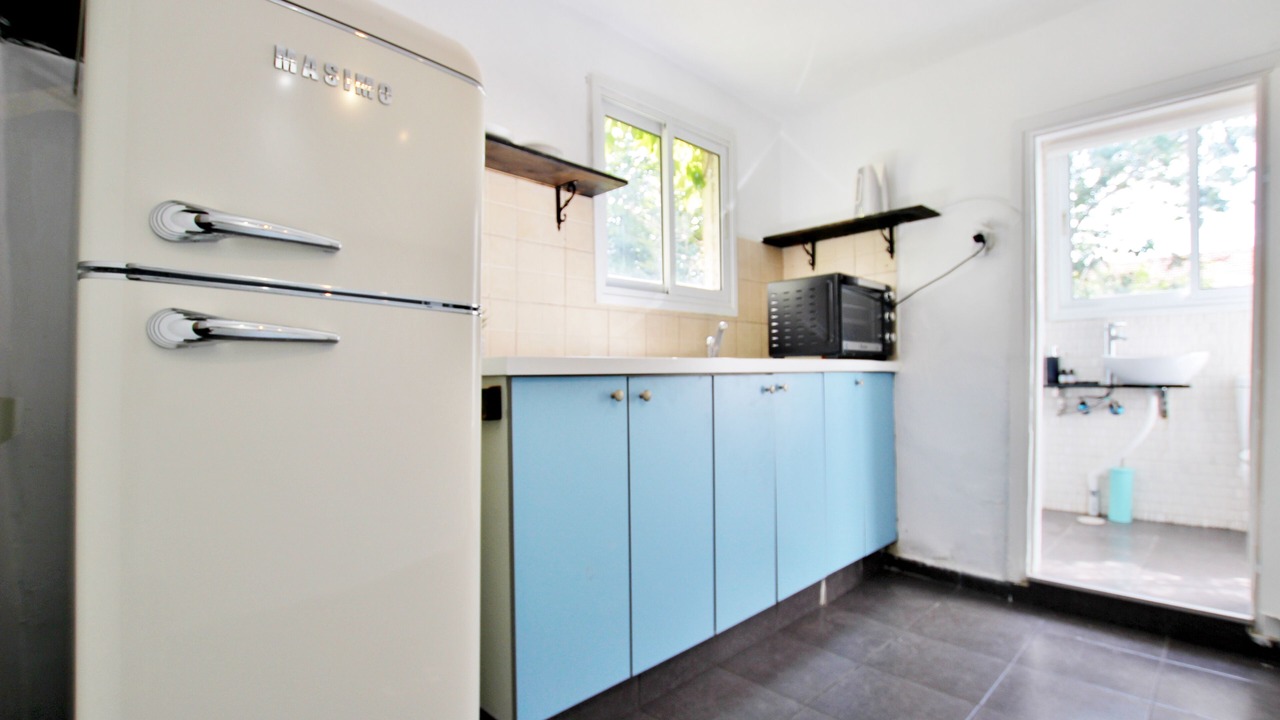 Photo of Kitchen in Neve Tzedek