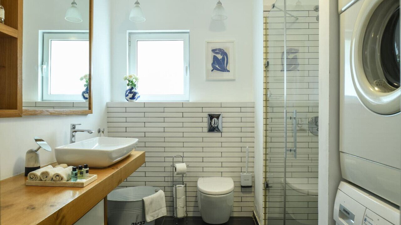 Photo of Bathroom in Old North