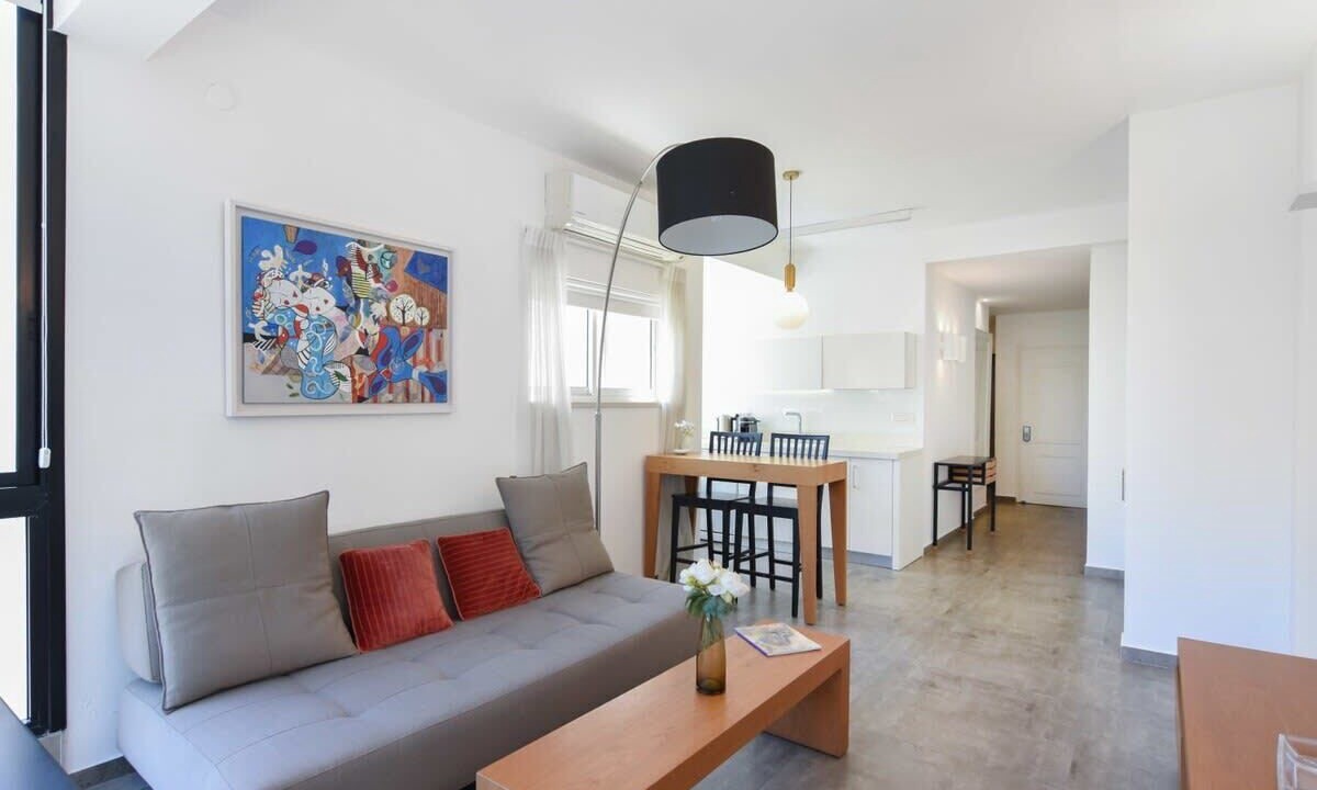 Photo of Livingroom in Old North