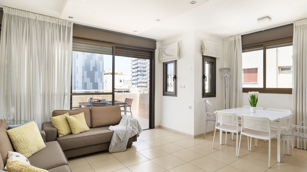 Photo of Livingroom in Tel Aviv Promenade