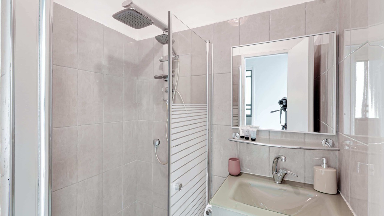 Photo of Bathroom in Old North
