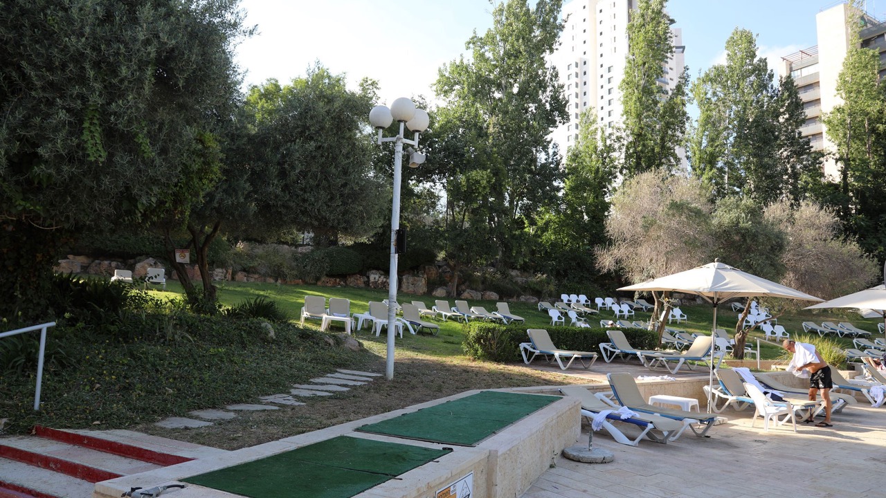 Photo of Others in Kiryat Moshe