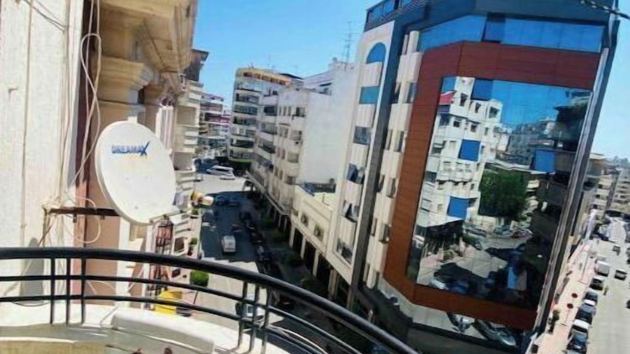 Photo of Outdoor in Branes