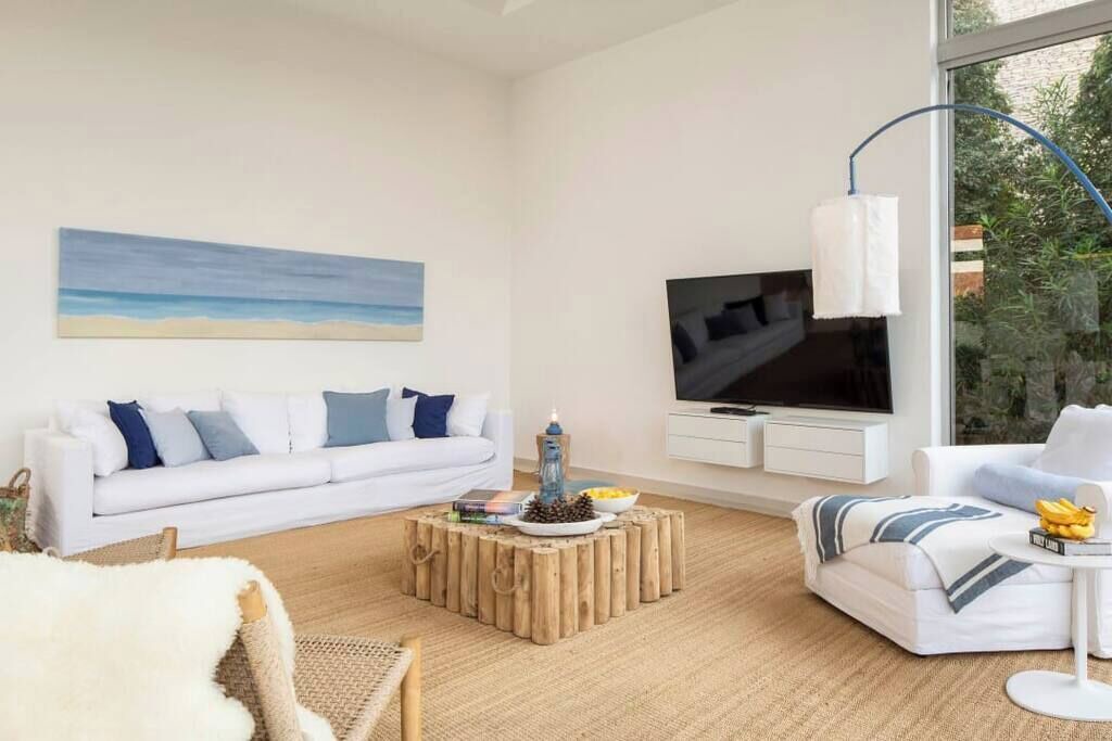 Photo of Livingroom in Herzliya Pituach