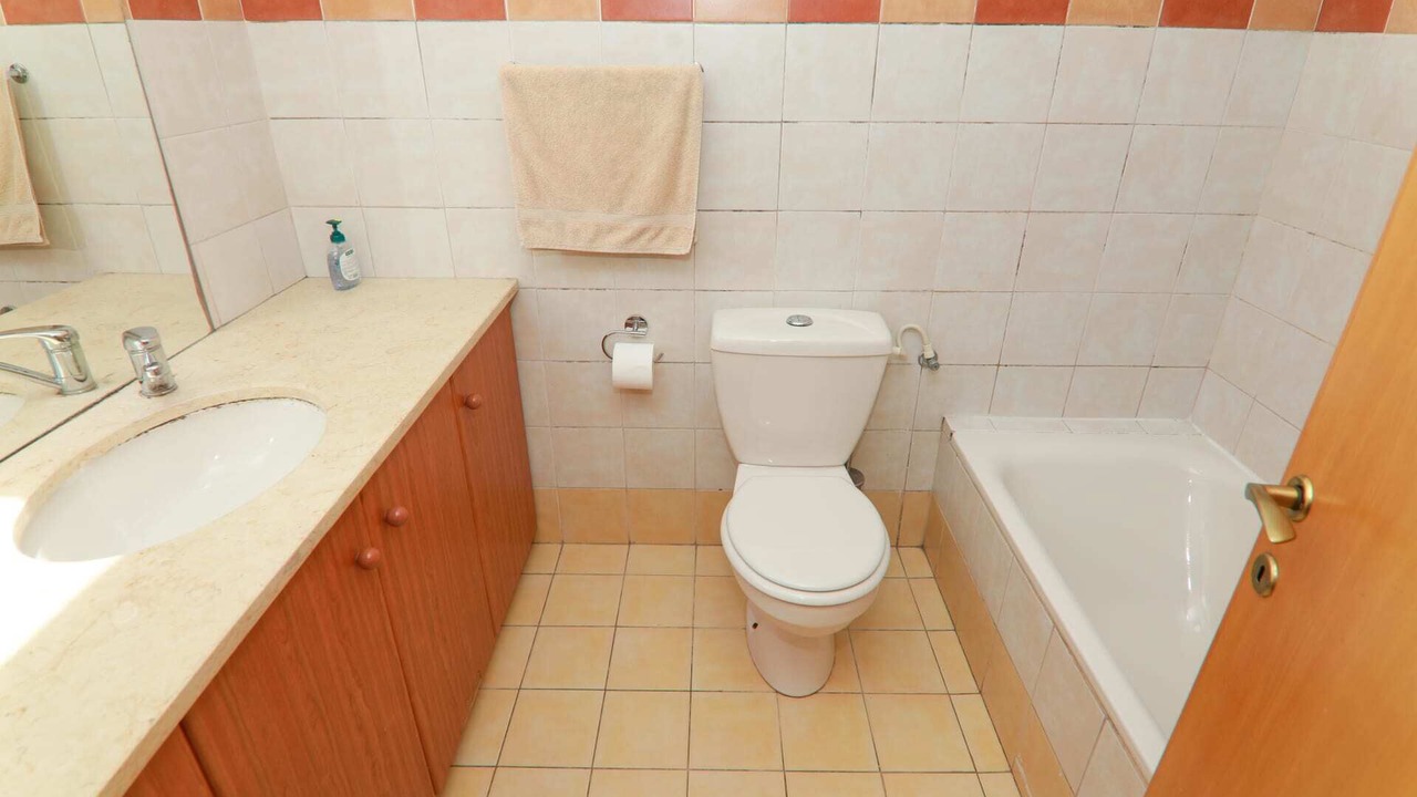 Photo of Bathroom in Rehavia