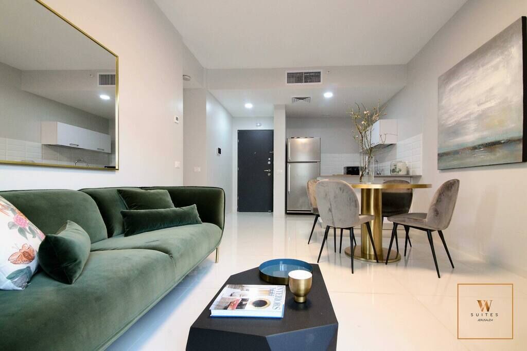 Photo of Livingroom in Nachlaot