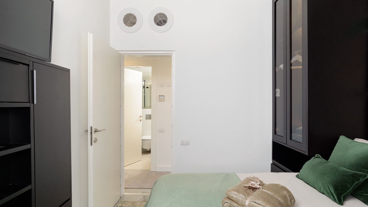 Photo of Bedroom in Kerem HaTeimanim