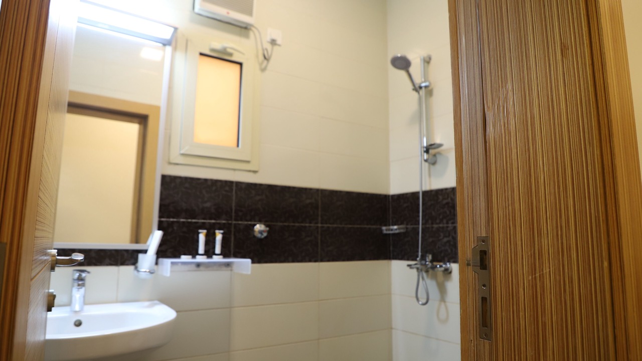 Photo of Bathroom in Yanbu