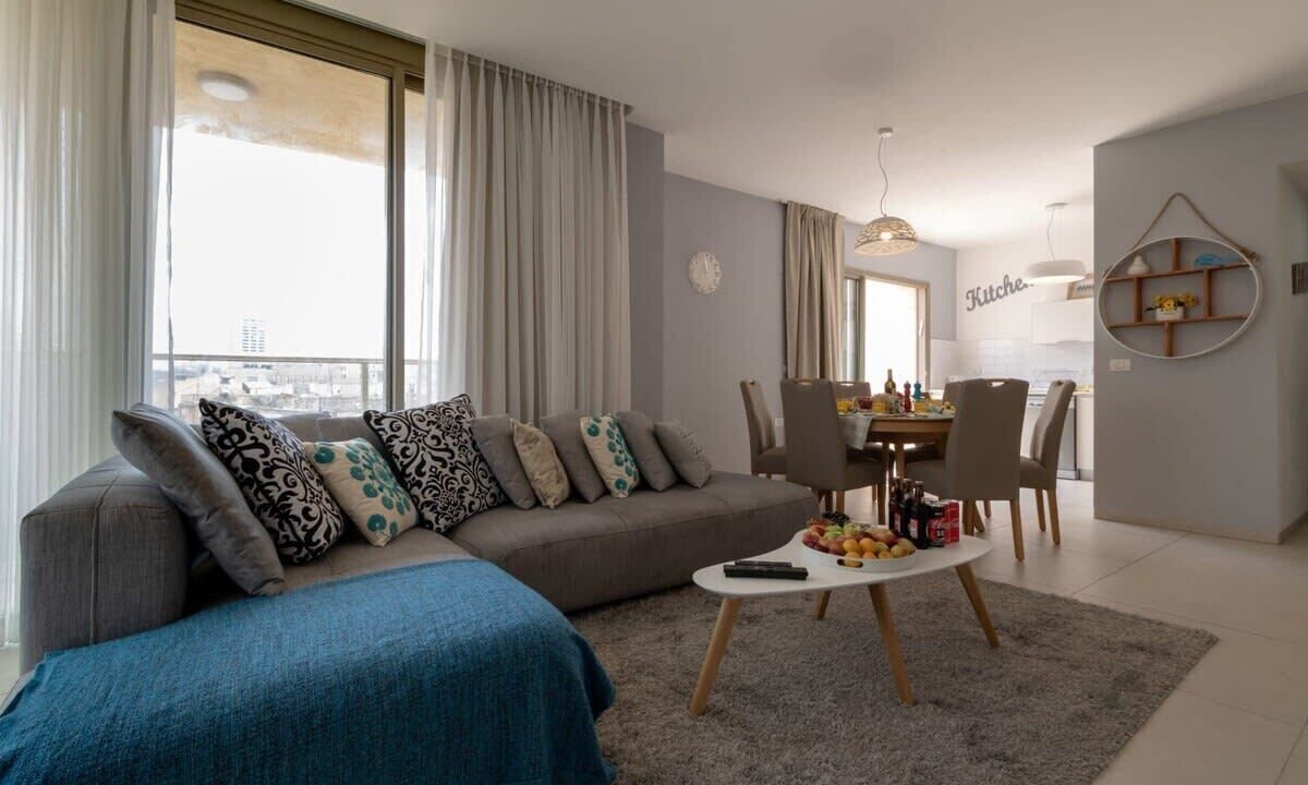 Photo of Livingroom in Jerusalem City Centre