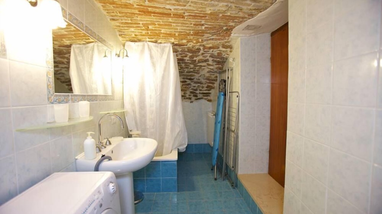 Photo of Bathroom in Assisi