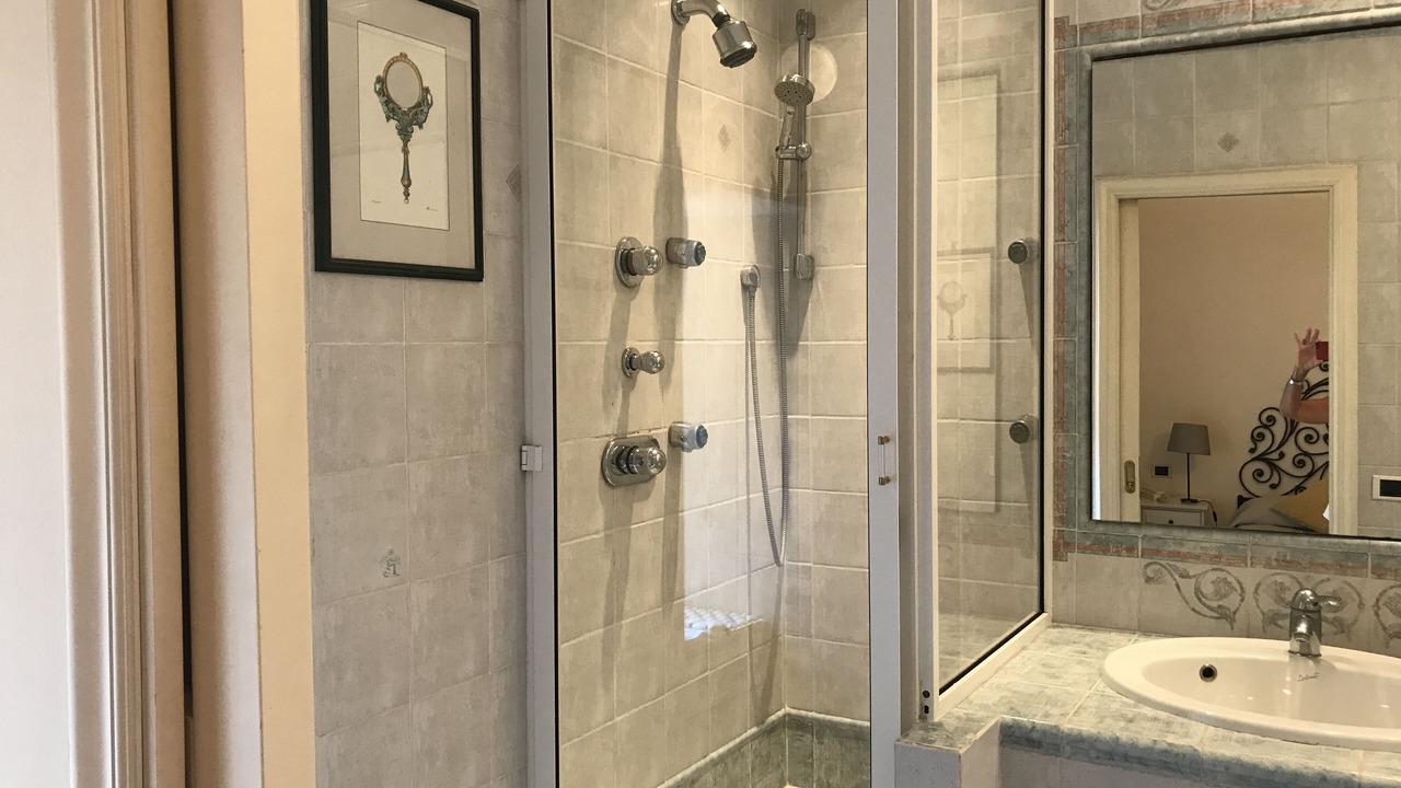 Photo of Bathroom in Navona