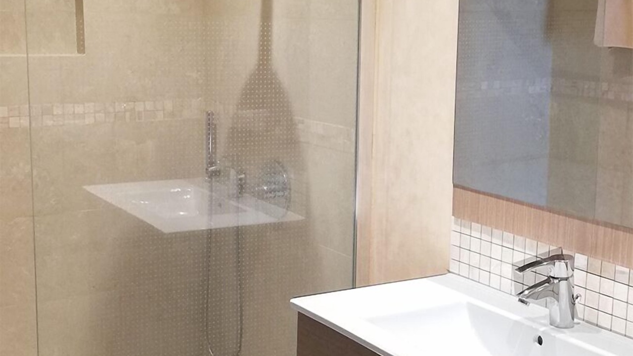 Photo of Bathroom in Secteur Touristique