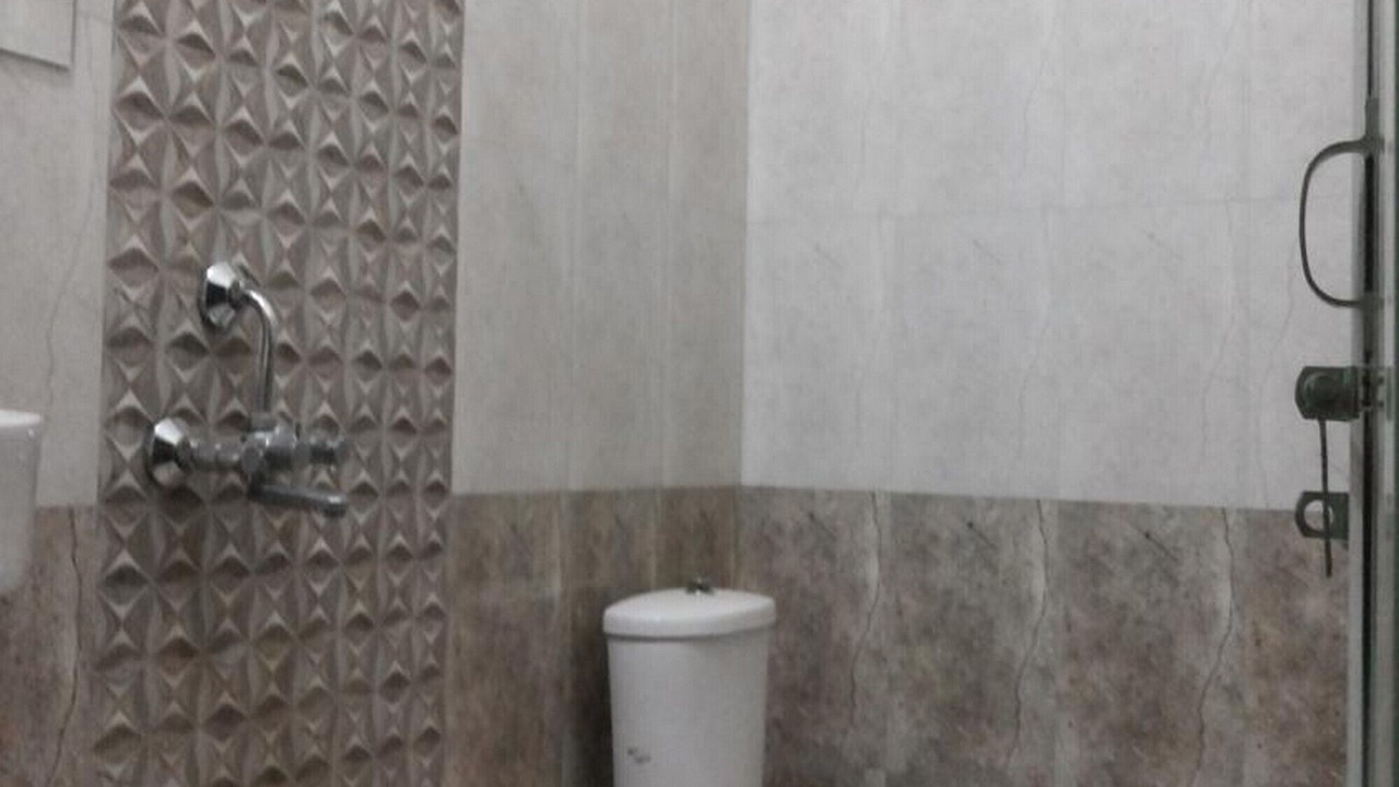 Photo of Bathroom in Varanasi