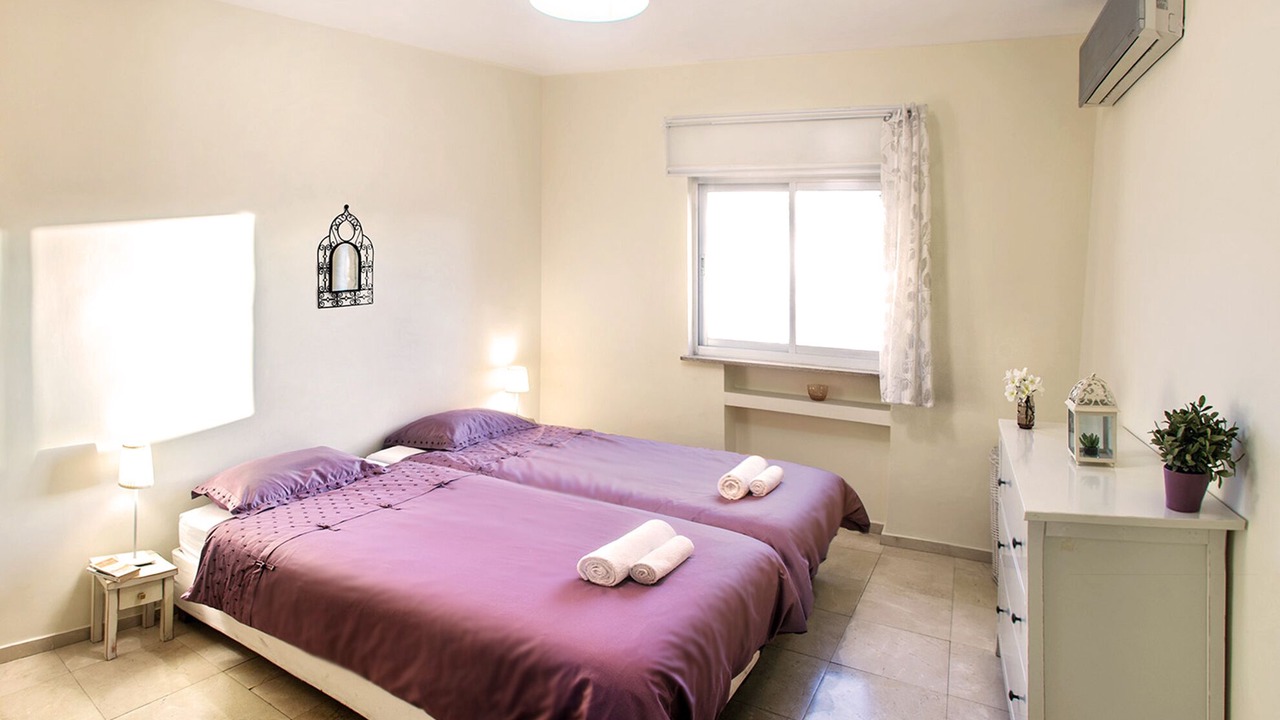 Photo of Bedroom in Emek Refaim