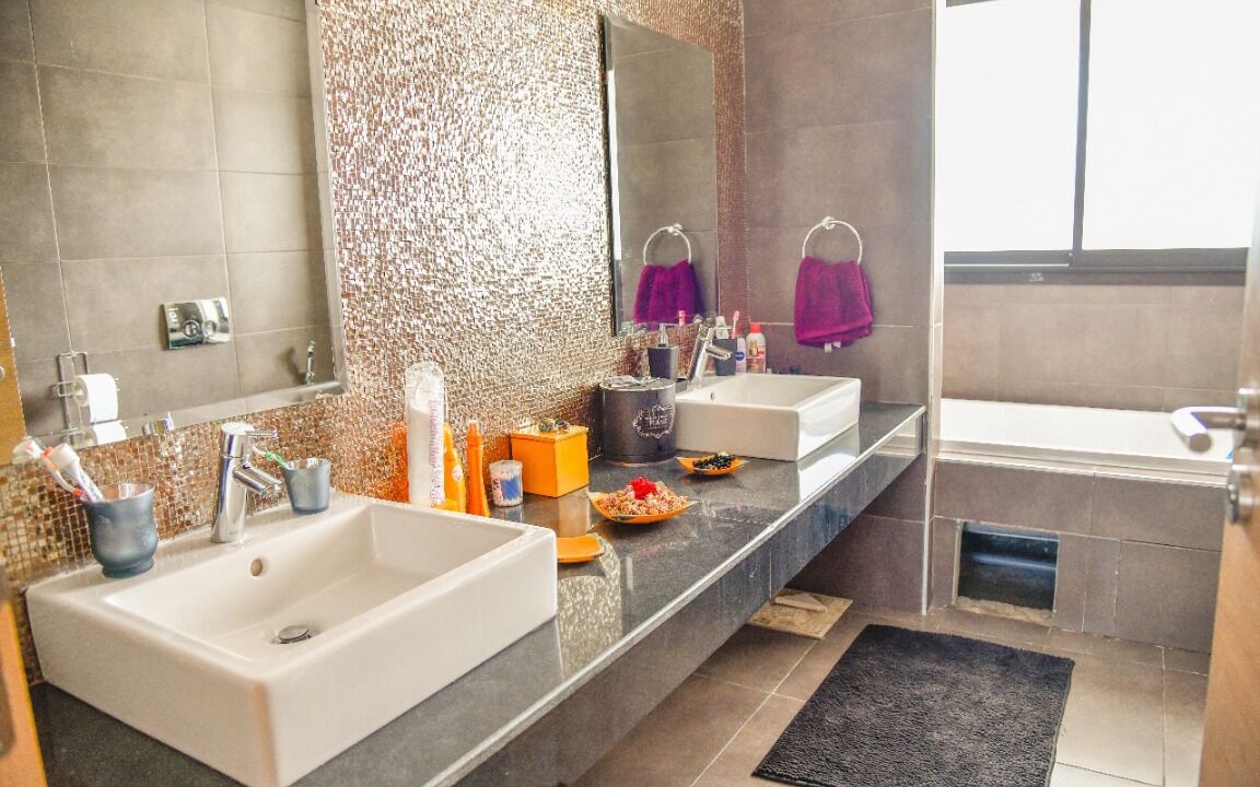 Photo of Bathroom in Plage des Nations