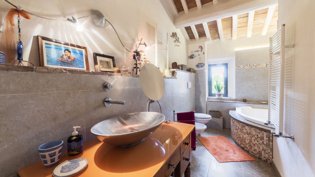 Photo of Bathroom in Trequanda
