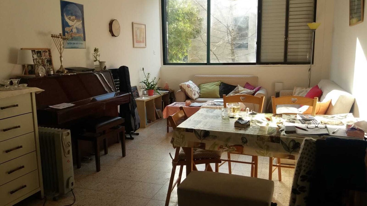 Photo of Livingroom in Katamon