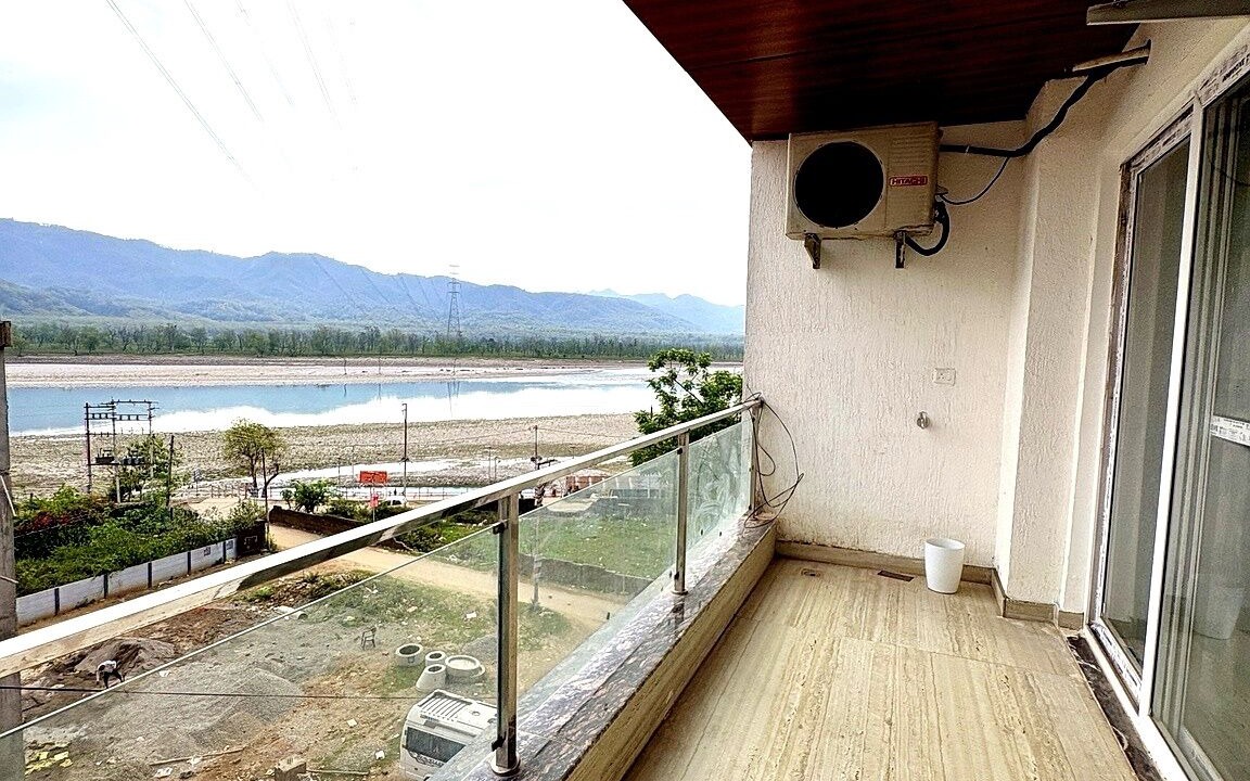Photo of Patio Balcony in Haridwar
