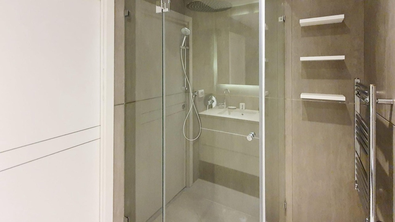 Photo of Bathroom in Old North