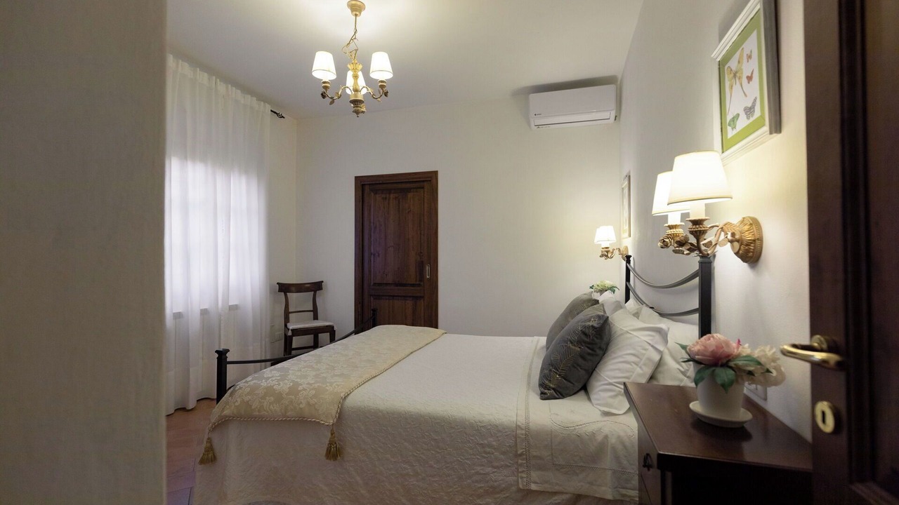 Photo of Bedroom in Lisciano Niccone