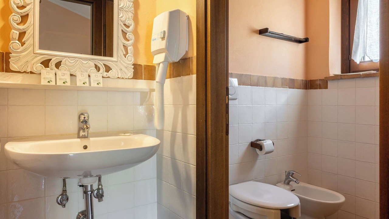 Photo of Bathroom in Lidarno